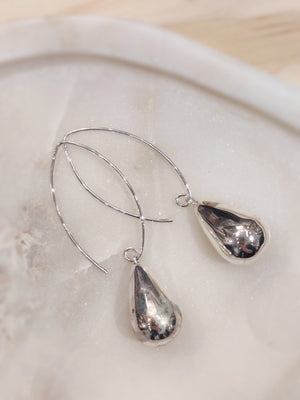 STERLING SILVER HANGING EARRINGS