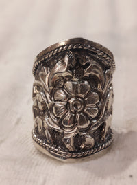 CARVED STERLING SILVER RING