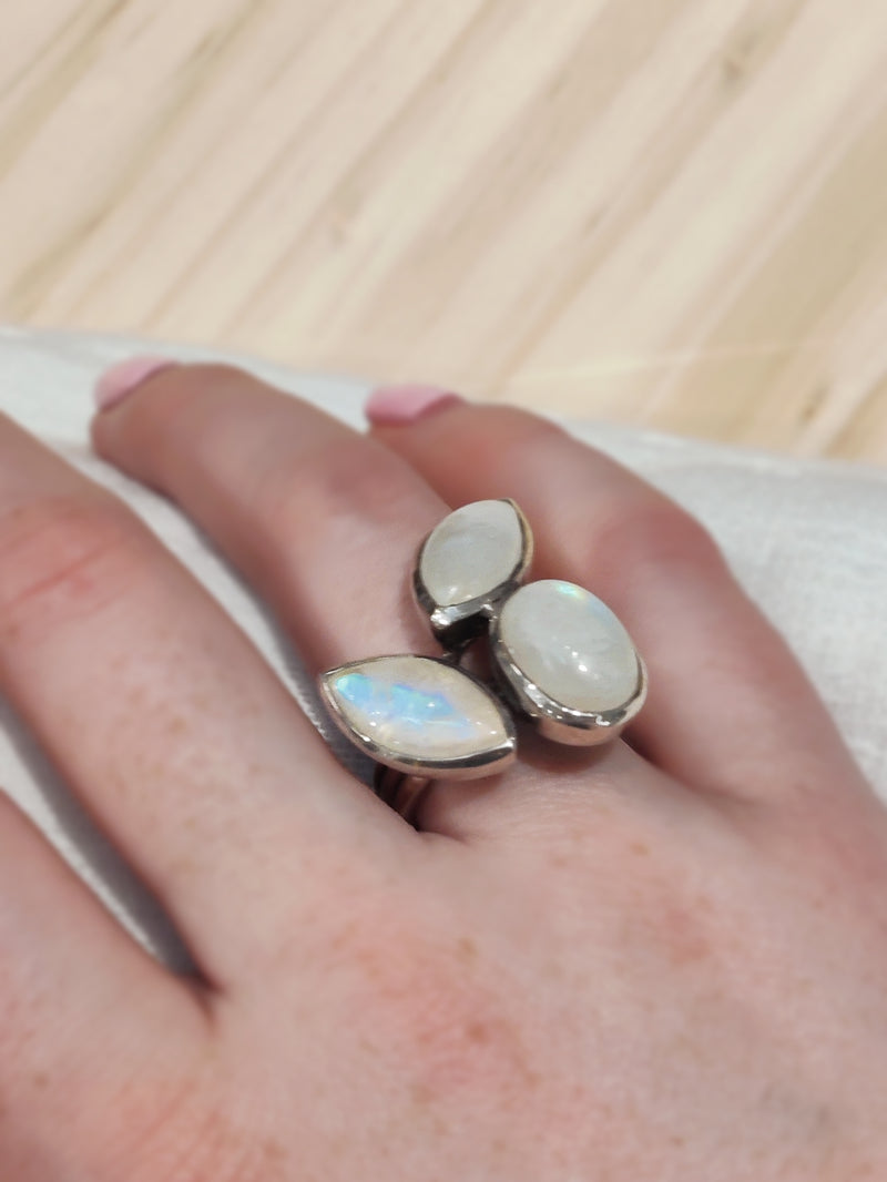 STERLING SILVER TRI STONE RING